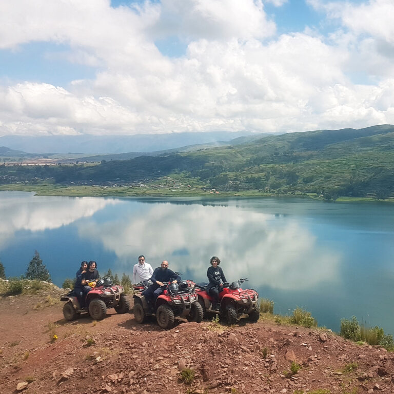 cusco-viajes-_0019_laguna-huaypo-001